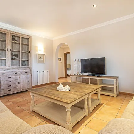 Villa Fortezza By Abahana