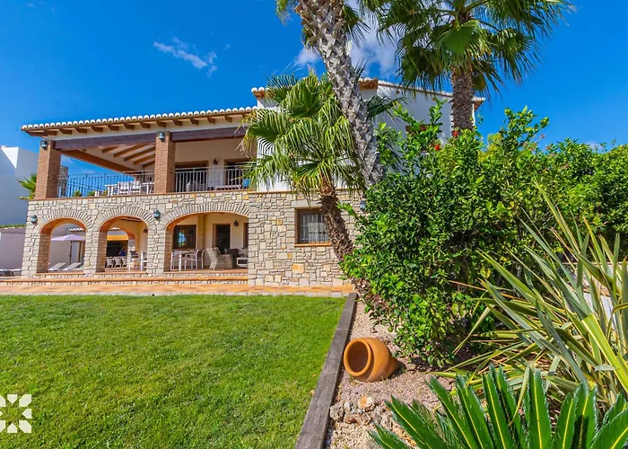 Fortezza By Abahana Villa *